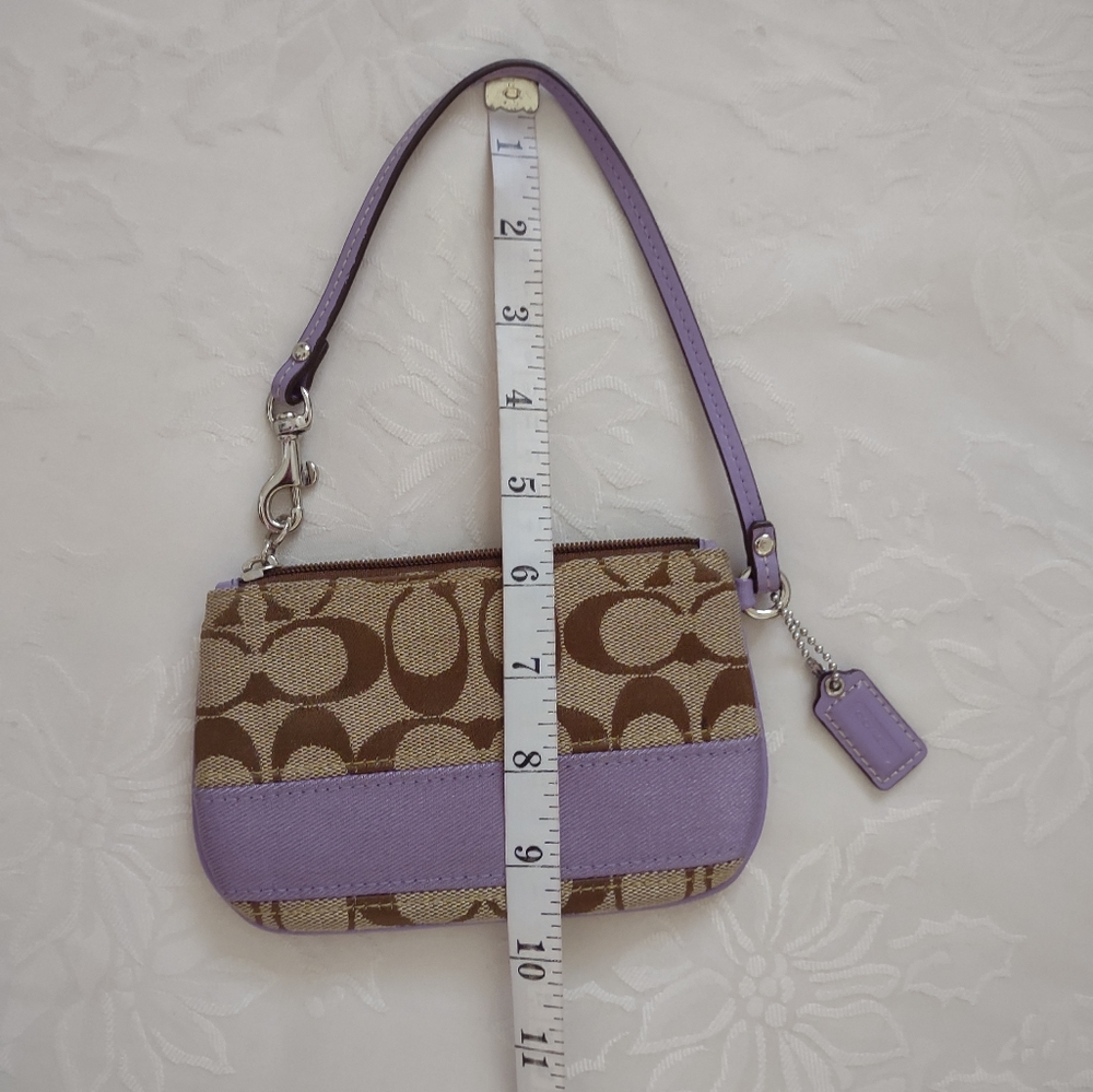 Coach signature jacquard Brown lavander Hangtag - Picture 3 of 12
